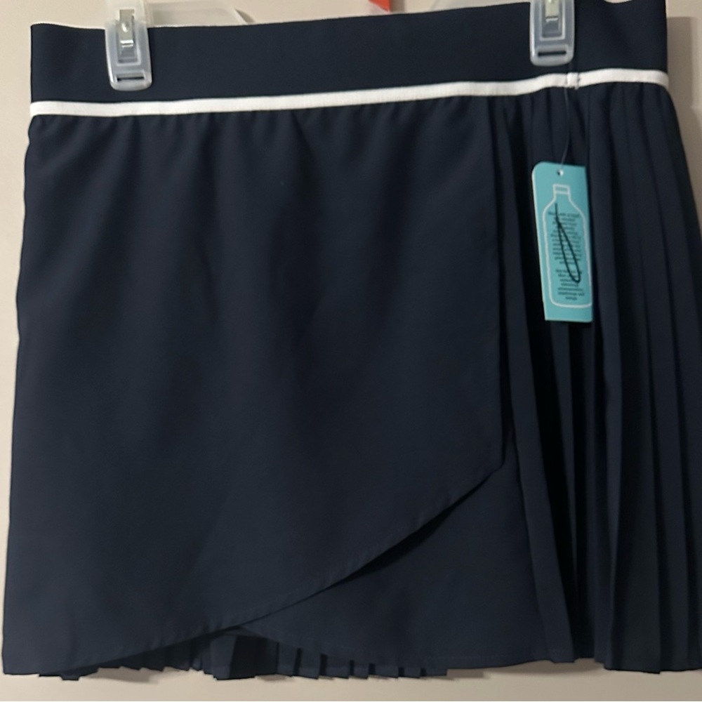 MTA SPORT size LARGE, navy blue with white stripe, pleated tennis skirt w/shorts